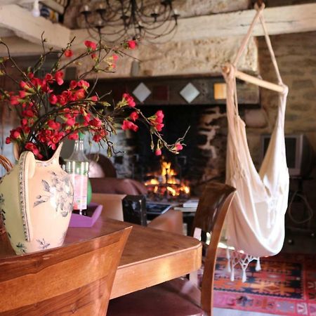 Bed and Breakfast Le Moulin A Huile Vailhourles Zewnętrze zdjęcie