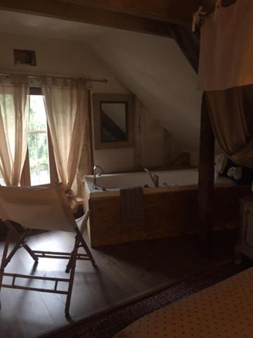Bed and Breakfast Le Moulin A Huile Vailhourles Zewnętrze zdjęcie